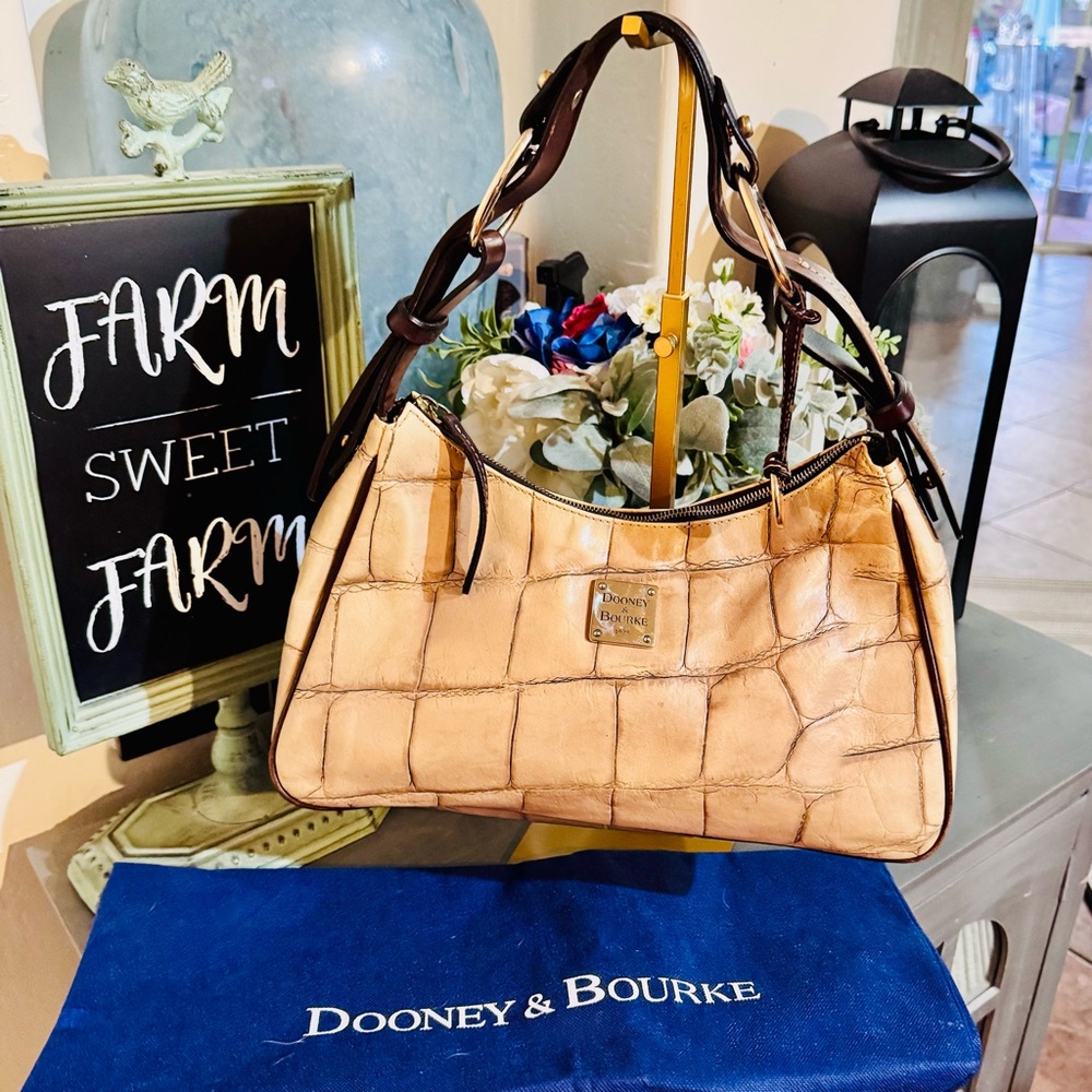 Dooney & Bourke Croc Embossed Leather Hobo bag - NWOT - Picture 5 of 16